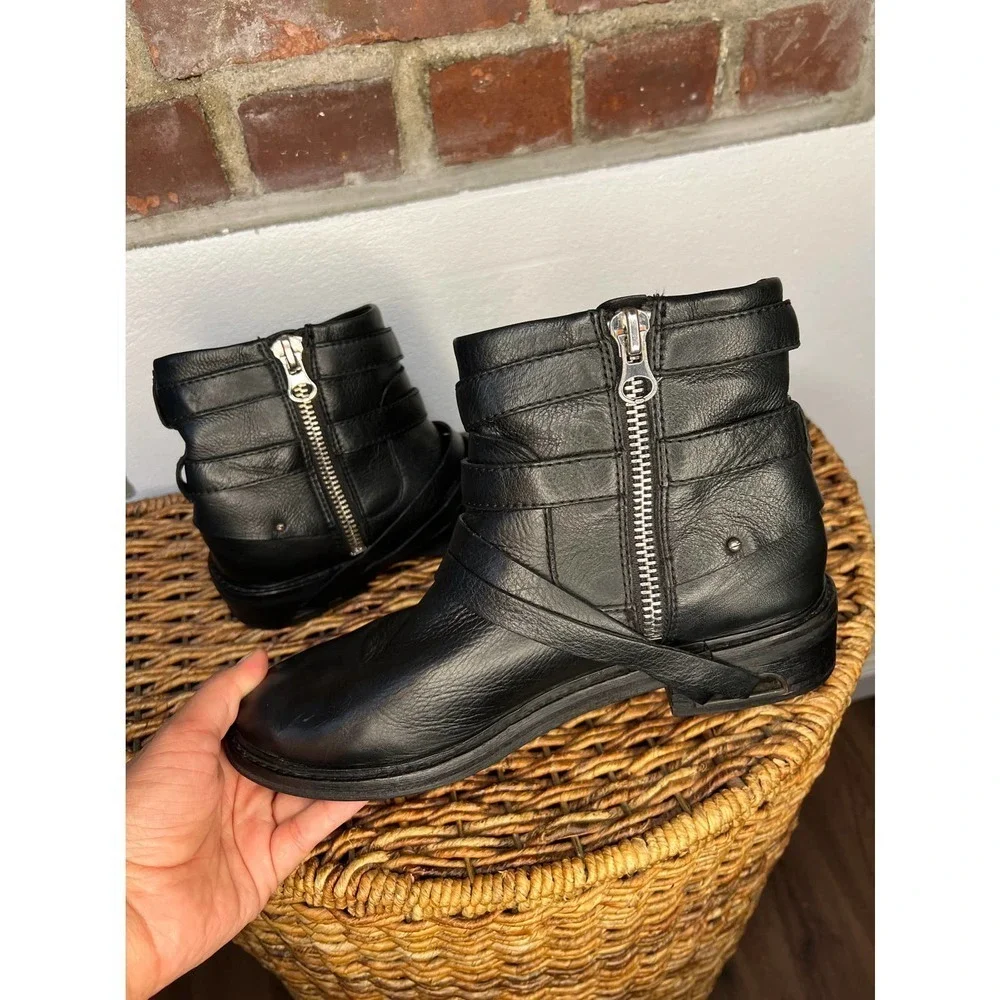 Dolce Vita Kiera Black Leather Moto Harness Ankle Boots Size 8